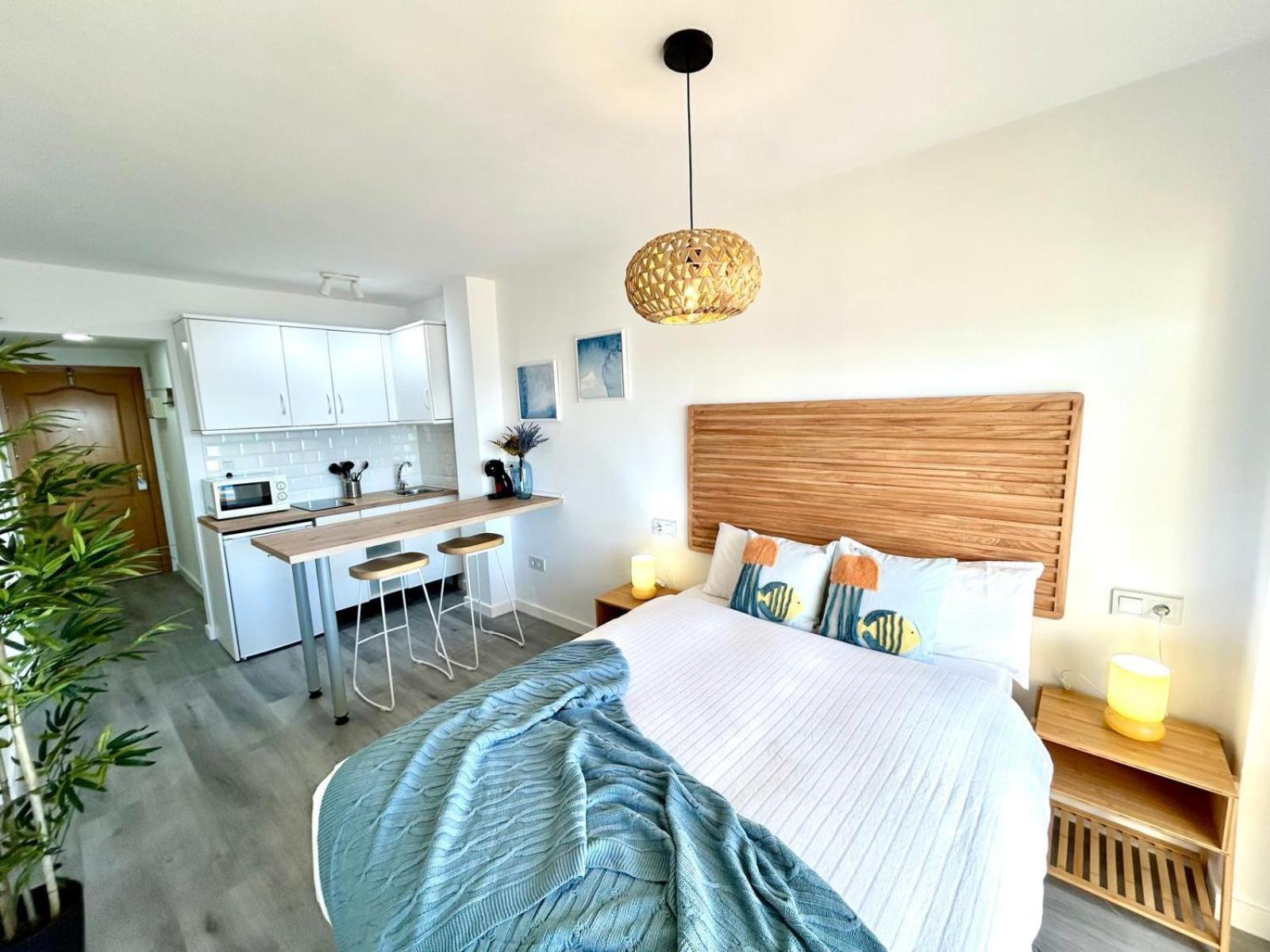Stella Maris - Amazing Frontal Sea Views With Pool & Terrace By 10Tosea Daire Fuengirola Dış mekan fotoğraf